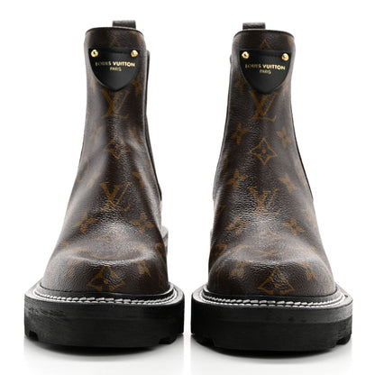 Louis Vuitton Patent Monogram LV Beaubourg Ankle Boots 39 Black 2 of 9