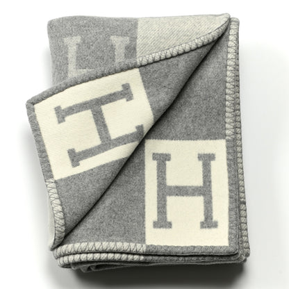 Hermes Wool Cashmere Avalon III Blanket Ecru Gris Clair 2 of 4