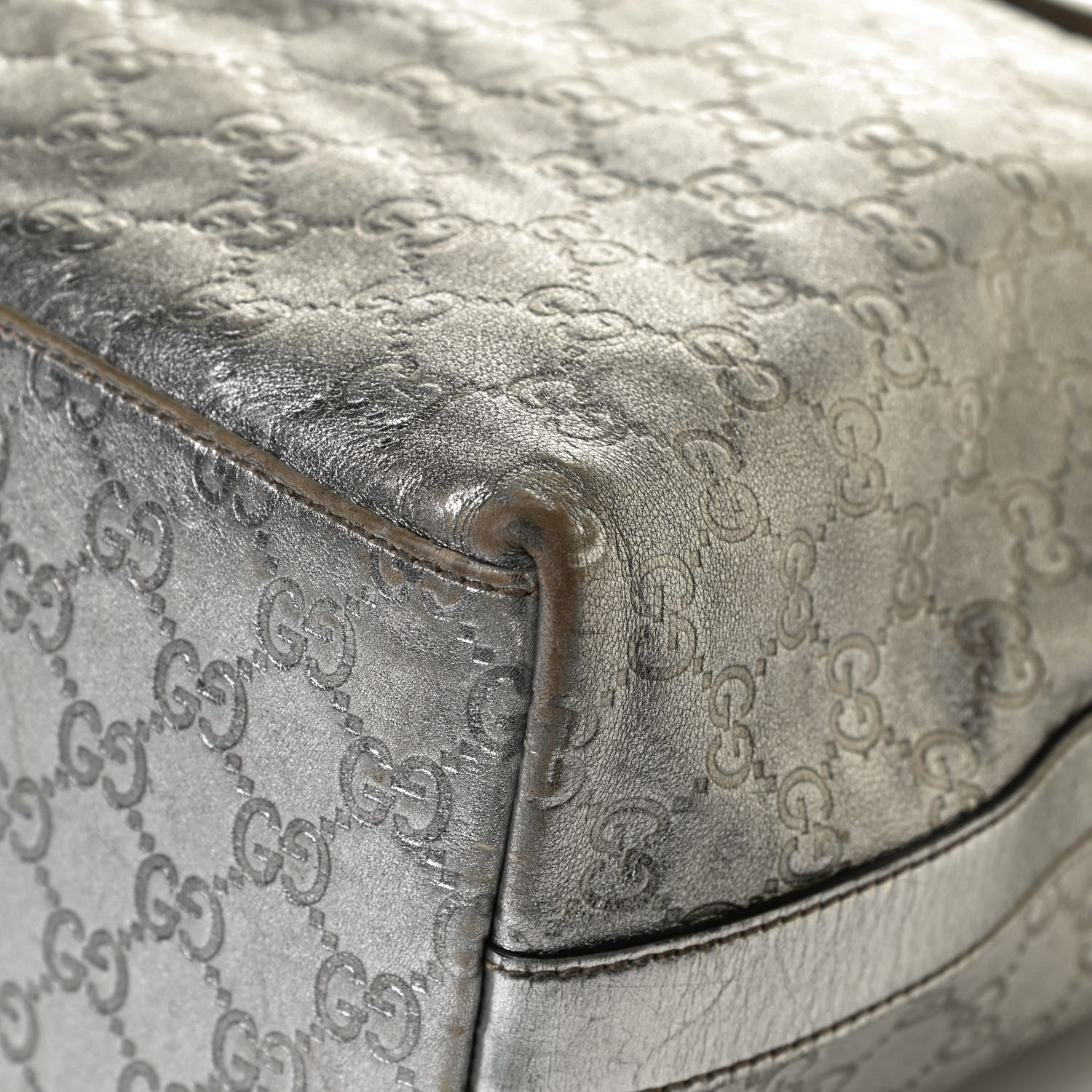 Gucci Metallic Guccissima Hobo Silver 12 of 16