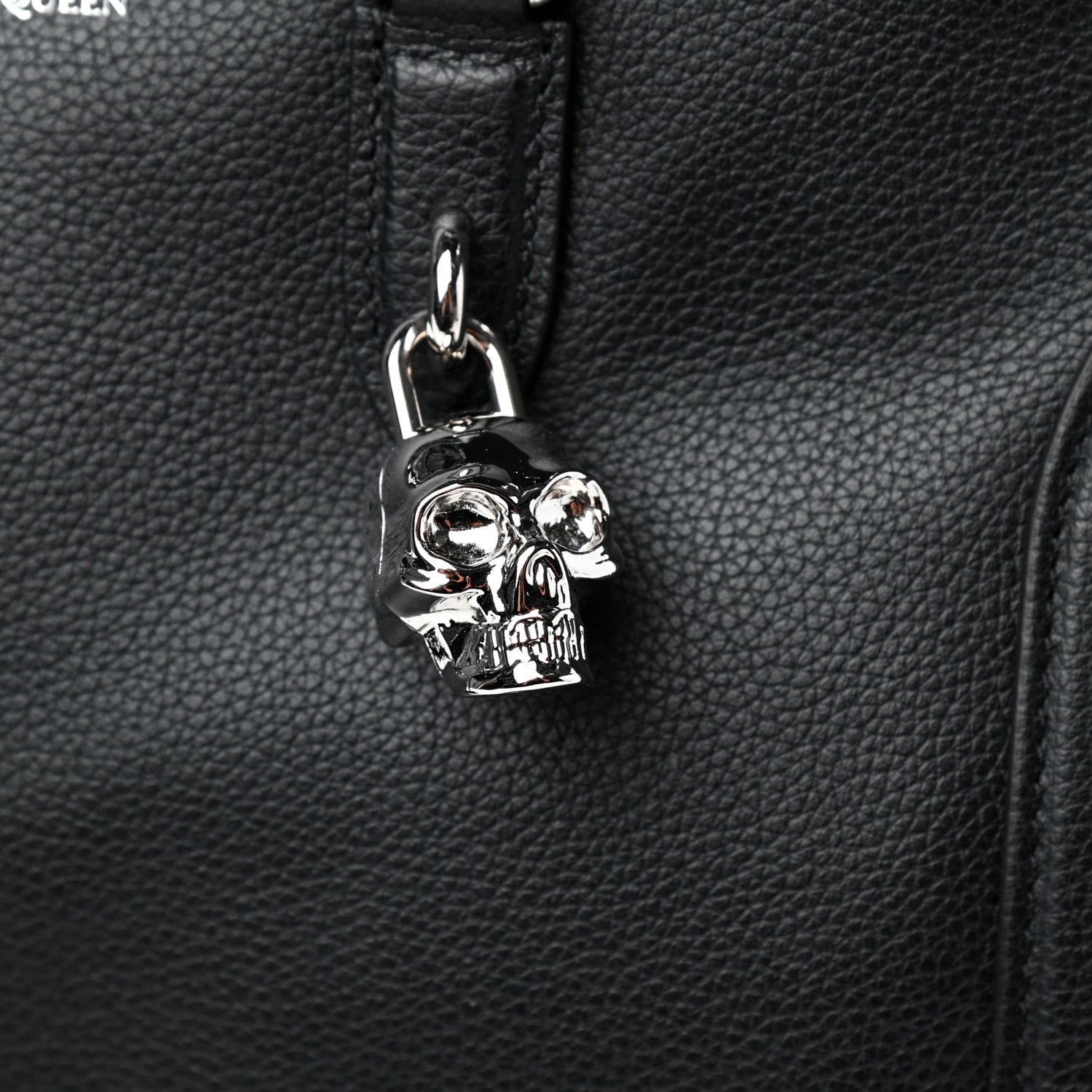 Alexander McQueen Pebbled Calfskin Small Skull Padlock Zip Around Tote Black 9 of 12