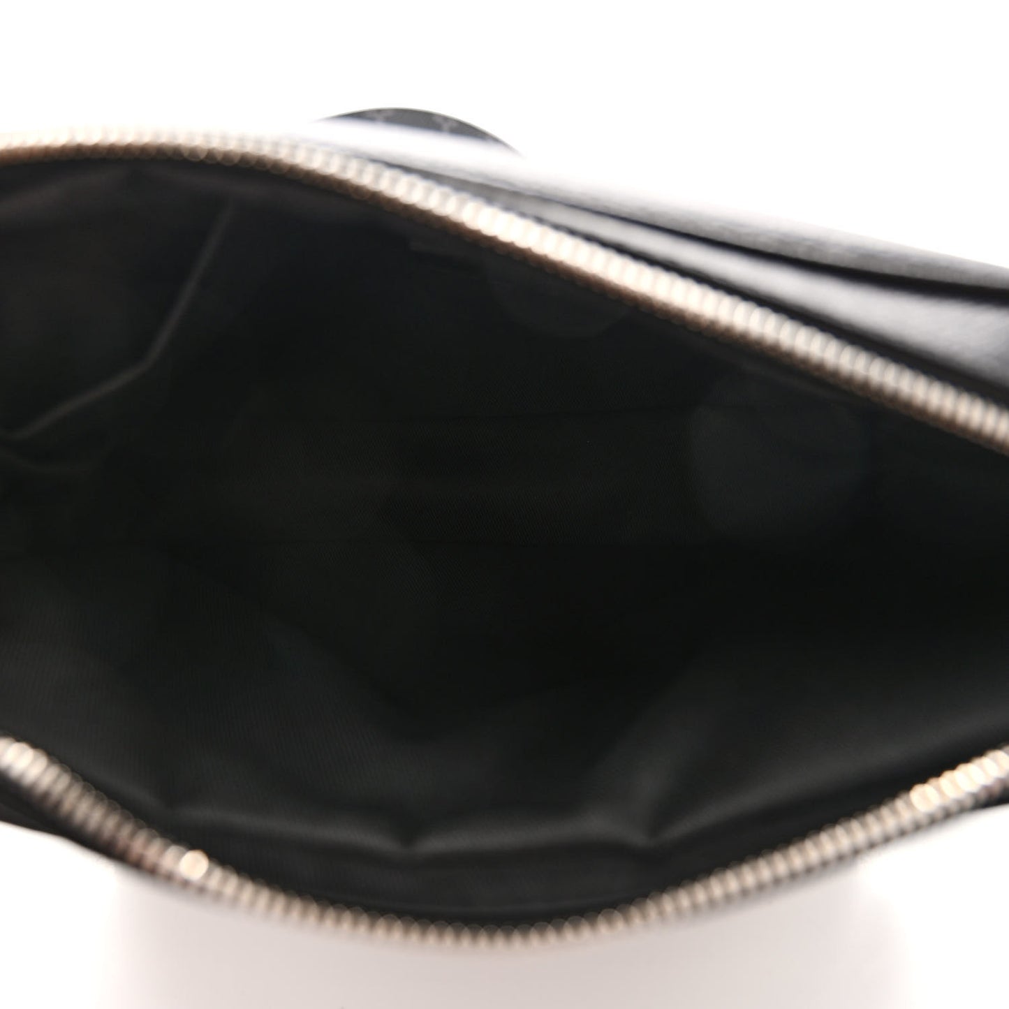 Taiga Monogram Eclipse Outdoor Messenger Black