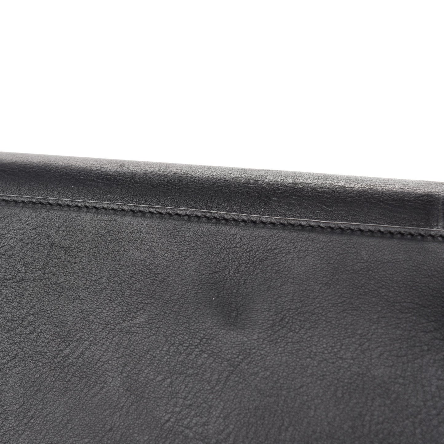 Smooth Calfskin Medium Phantom Luggage Black