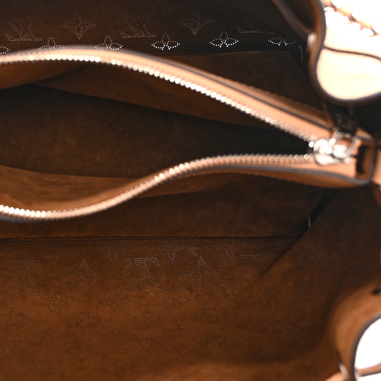 Louis Vuitton Mahina Bella Tote Arizona 5 of 9