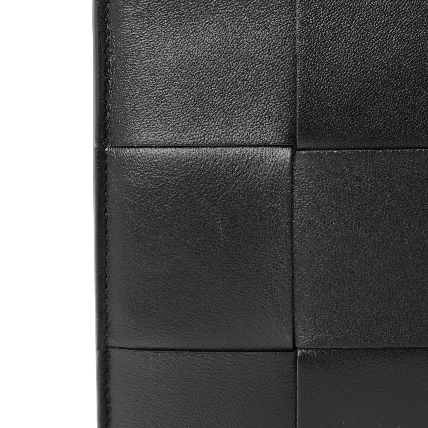 Nappa Maxi Intrecciato Medium Bill Pouch Black