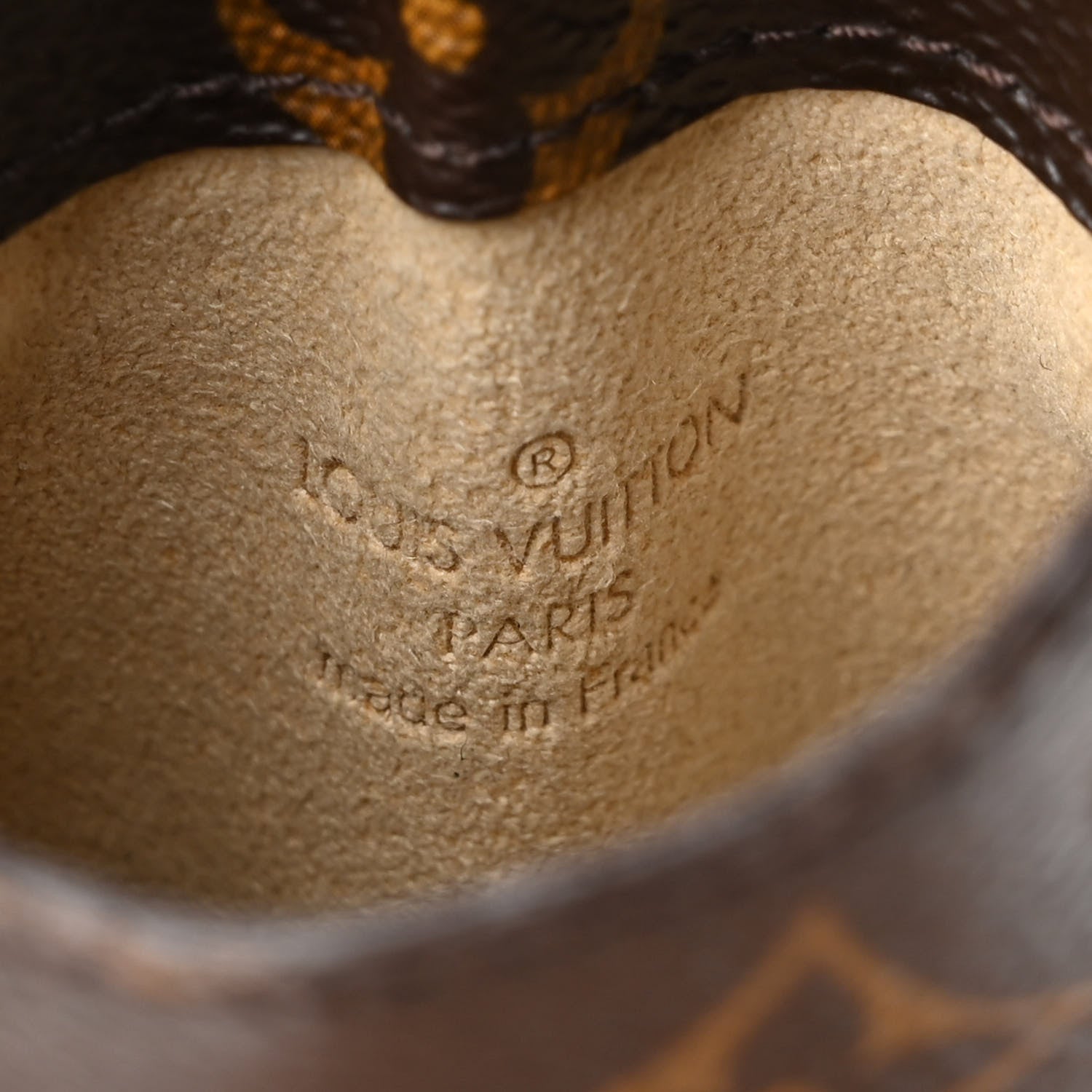 Louis Vuitton Monogram Sunglasses Case MM 6 of 8
