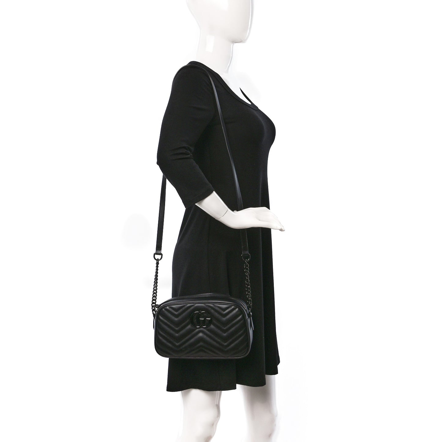 Calfskin Matelasse Monochrome Small GG Marmont Chain Shoulder Bag Black