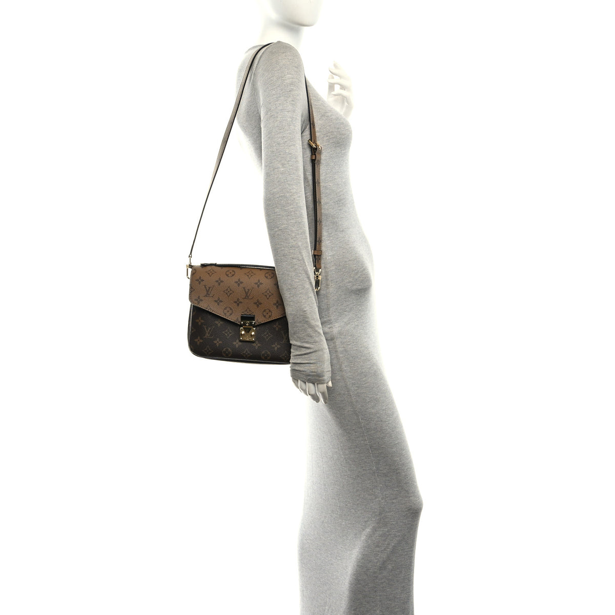 Reverse Monogram Pochette Metis