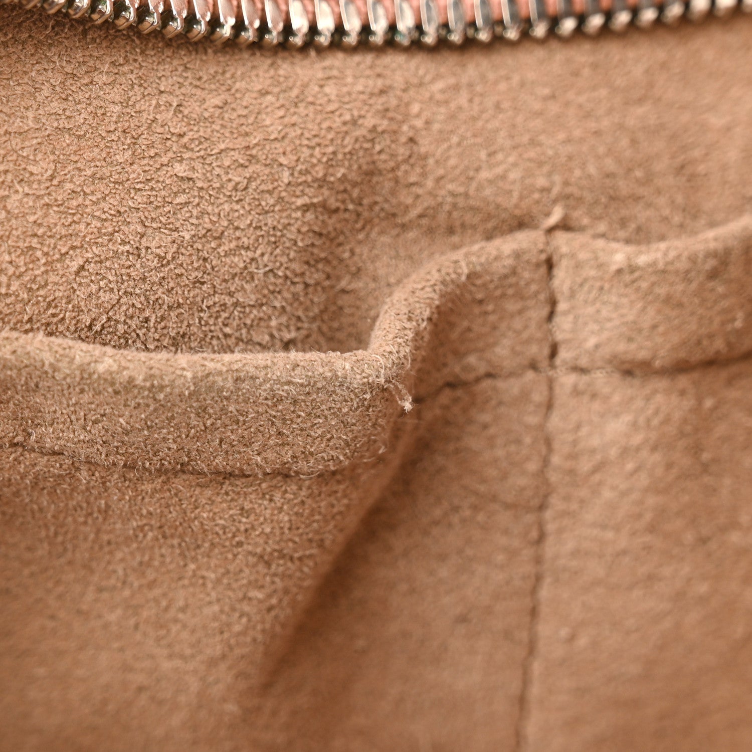 Louis Vuitton Mahina Selene PM Rose 14 of 16