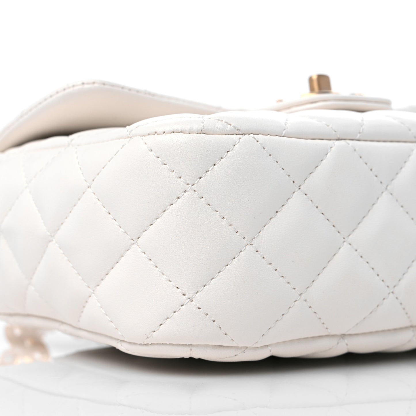 Lambskin Enamel Quilted Small Coco Hearts Square Flap White