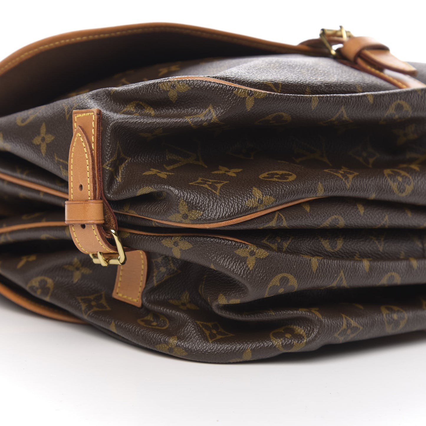 Monogram Saumur 35