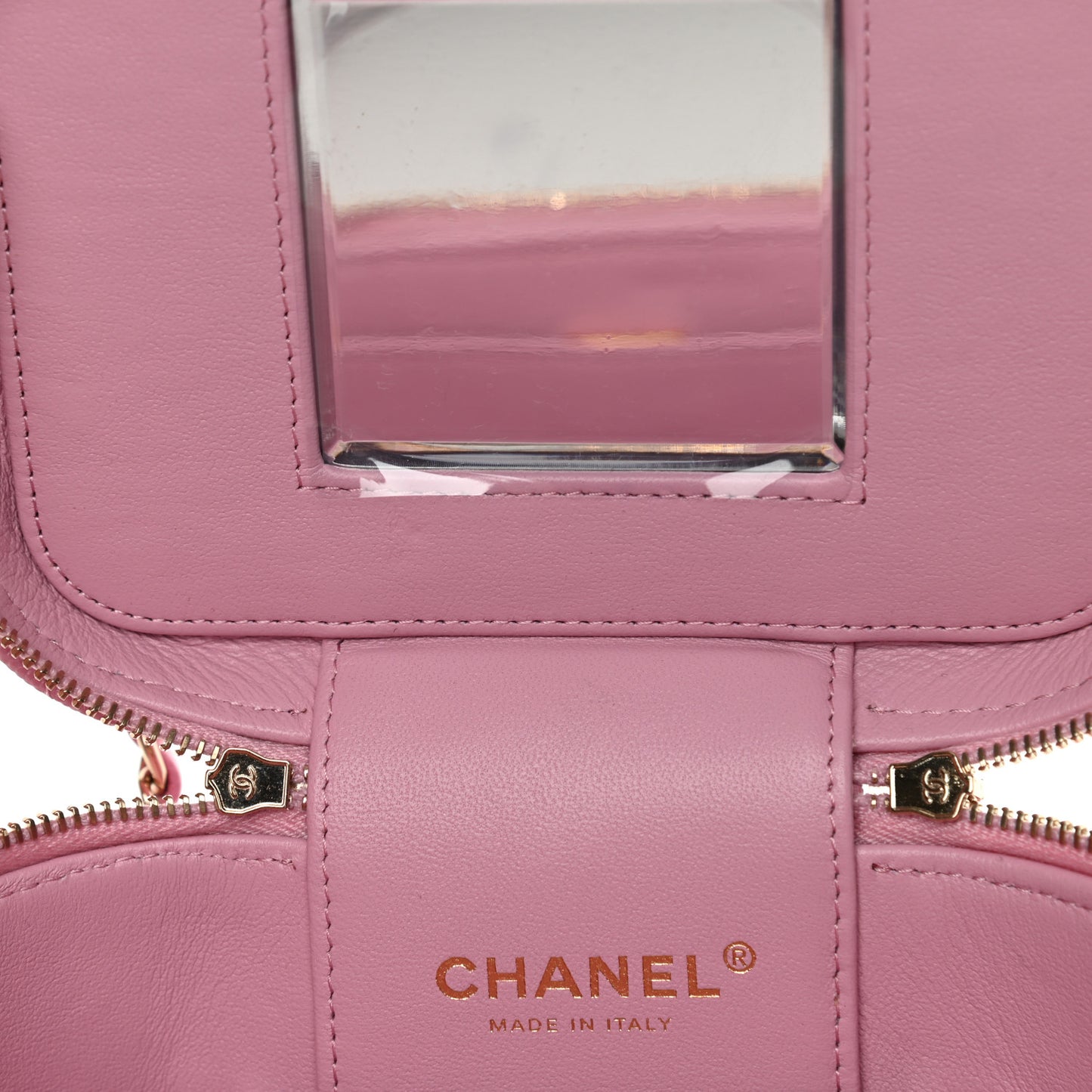 Caviar Quilted Small CC Vanity Case Light Pink
