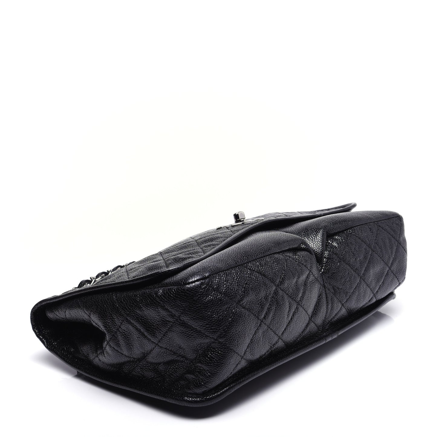Grained Calfskin Large Natural Beauty Flap Black