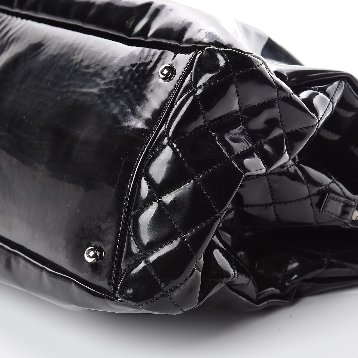 Vinyl Large Lipstick Tote Black