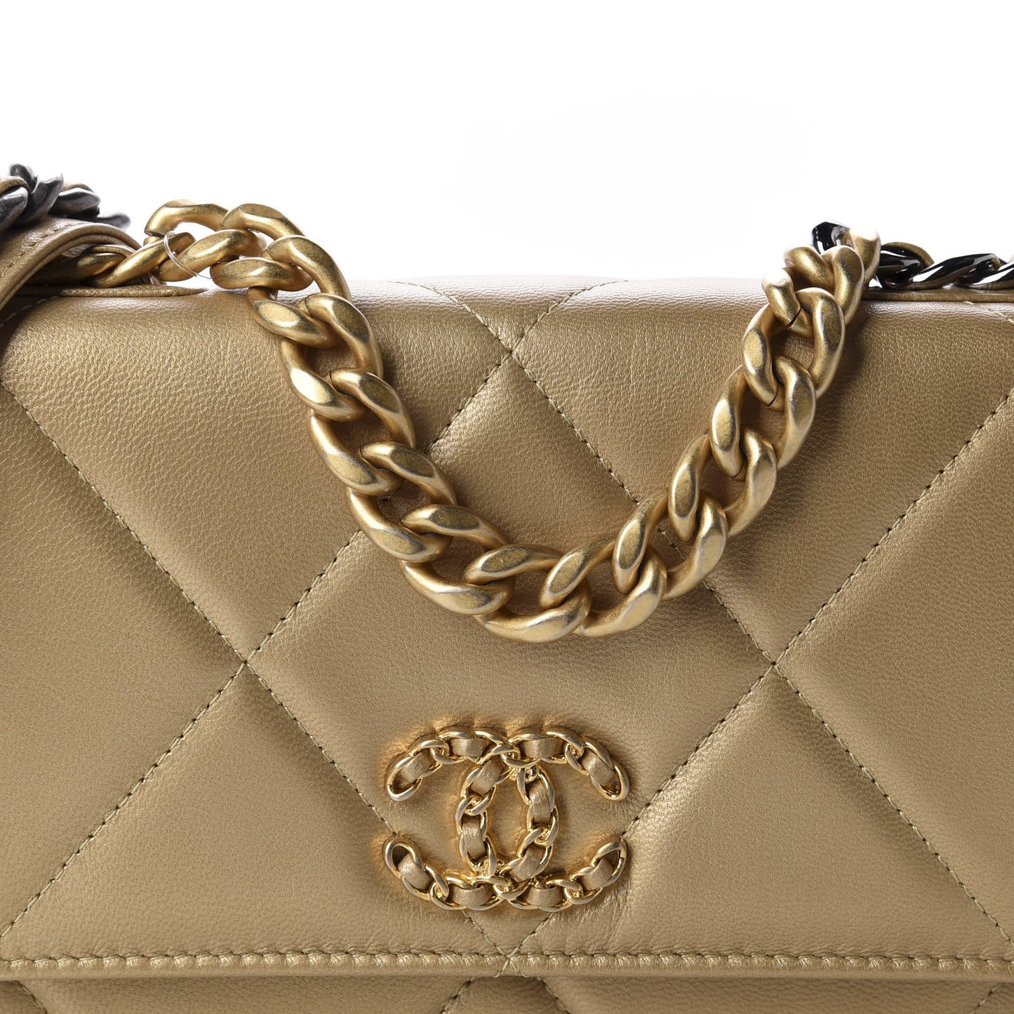 Metallic Goatskin Quilted 19 Wallet On Chain WOC Gold