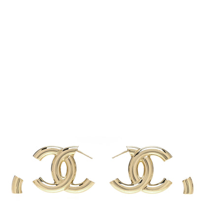 Chanel Metal Large CC Earrings Light Gold 3 of 4