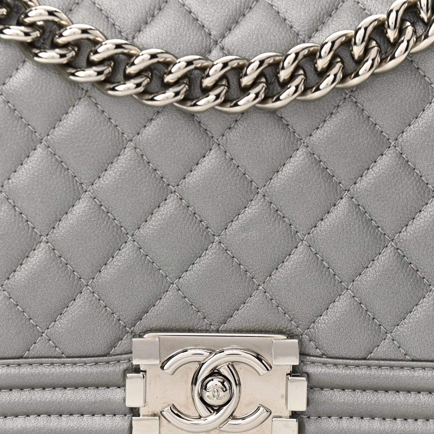 Metallic Caviar Quilted Medium Boy Flap Silver