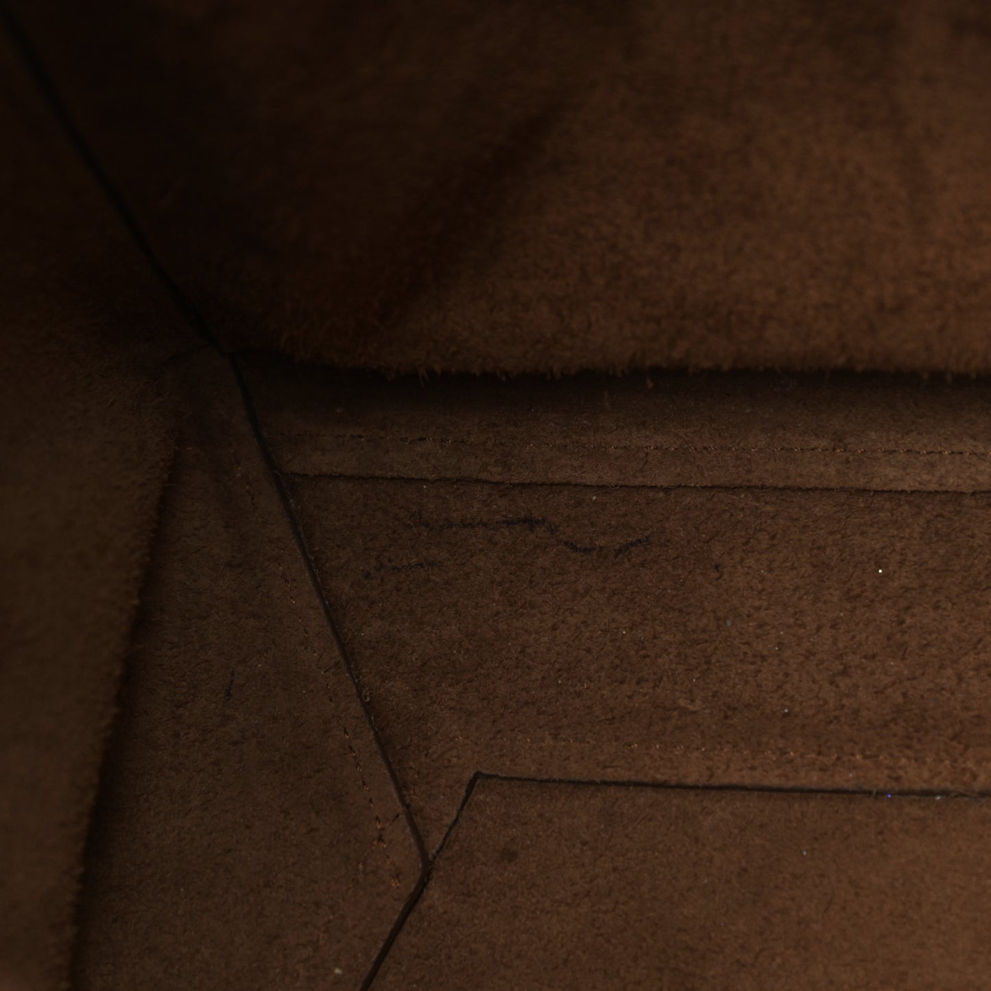 Natural Calfskin Sangle Bucket Bag Dark Brown
