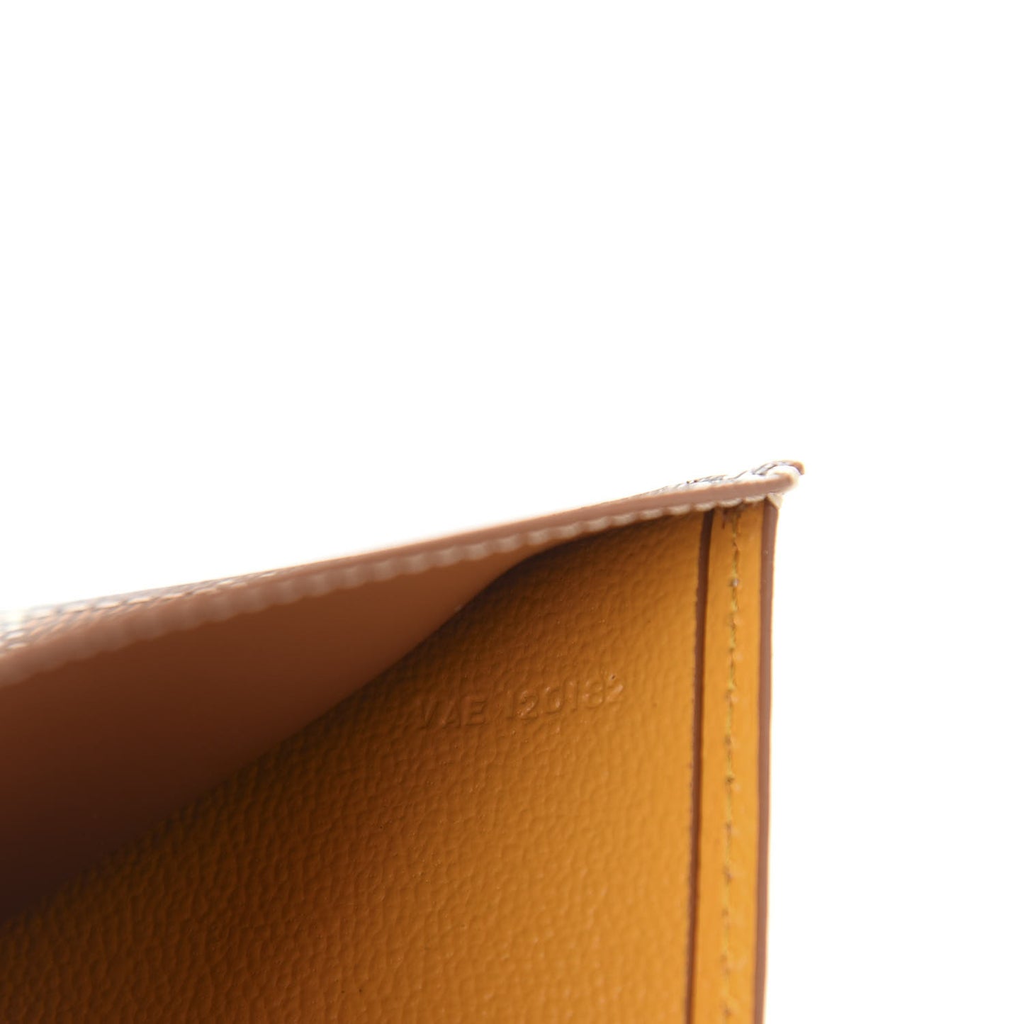Goyardine Bi-Fold Victoire PM Wallet Black Gold