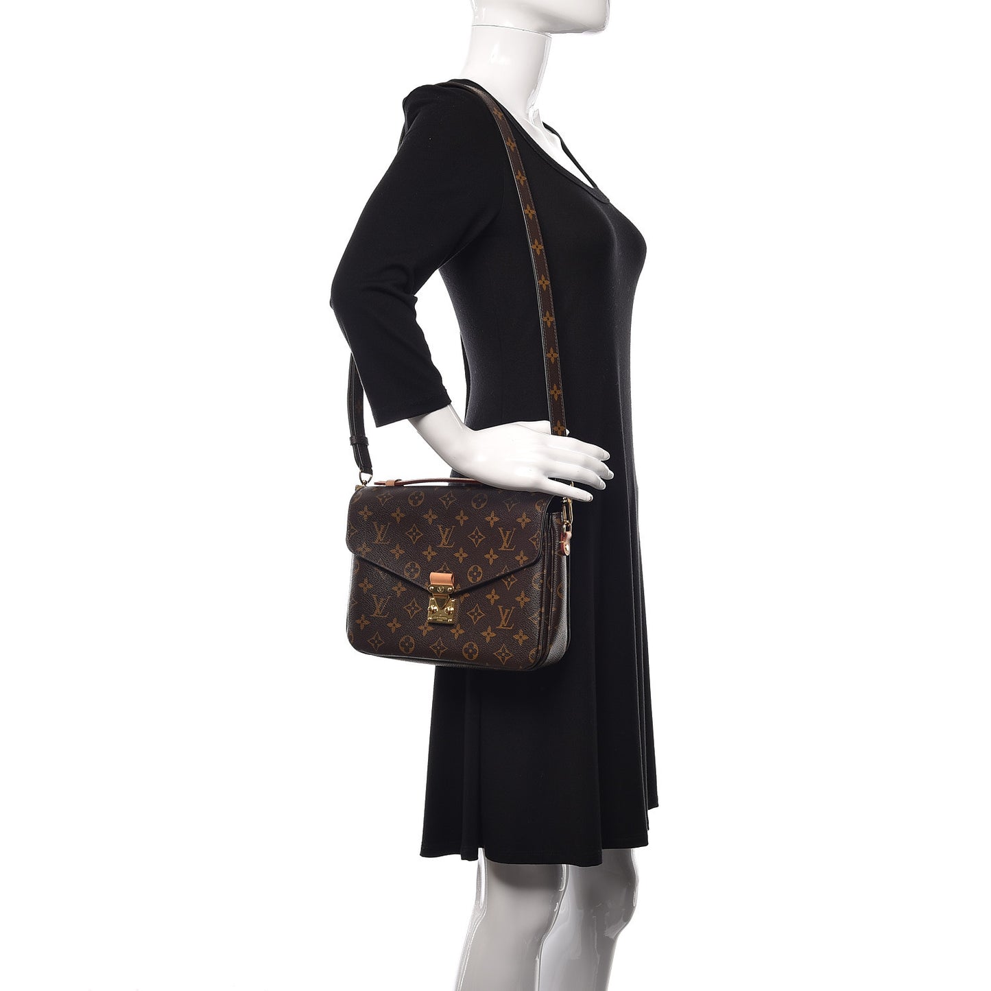 Monogram Pochette Metis