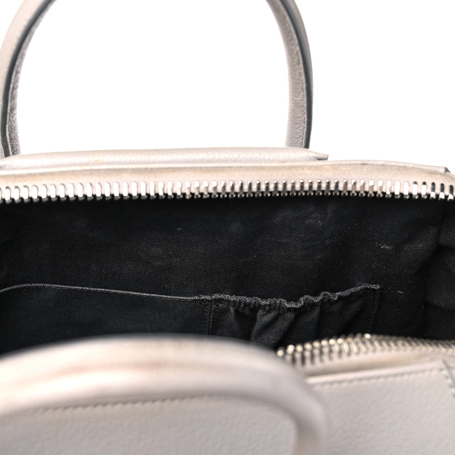 Givenchy Sugar Goatskin Medium Antigona Pearl Grey 18 of 19