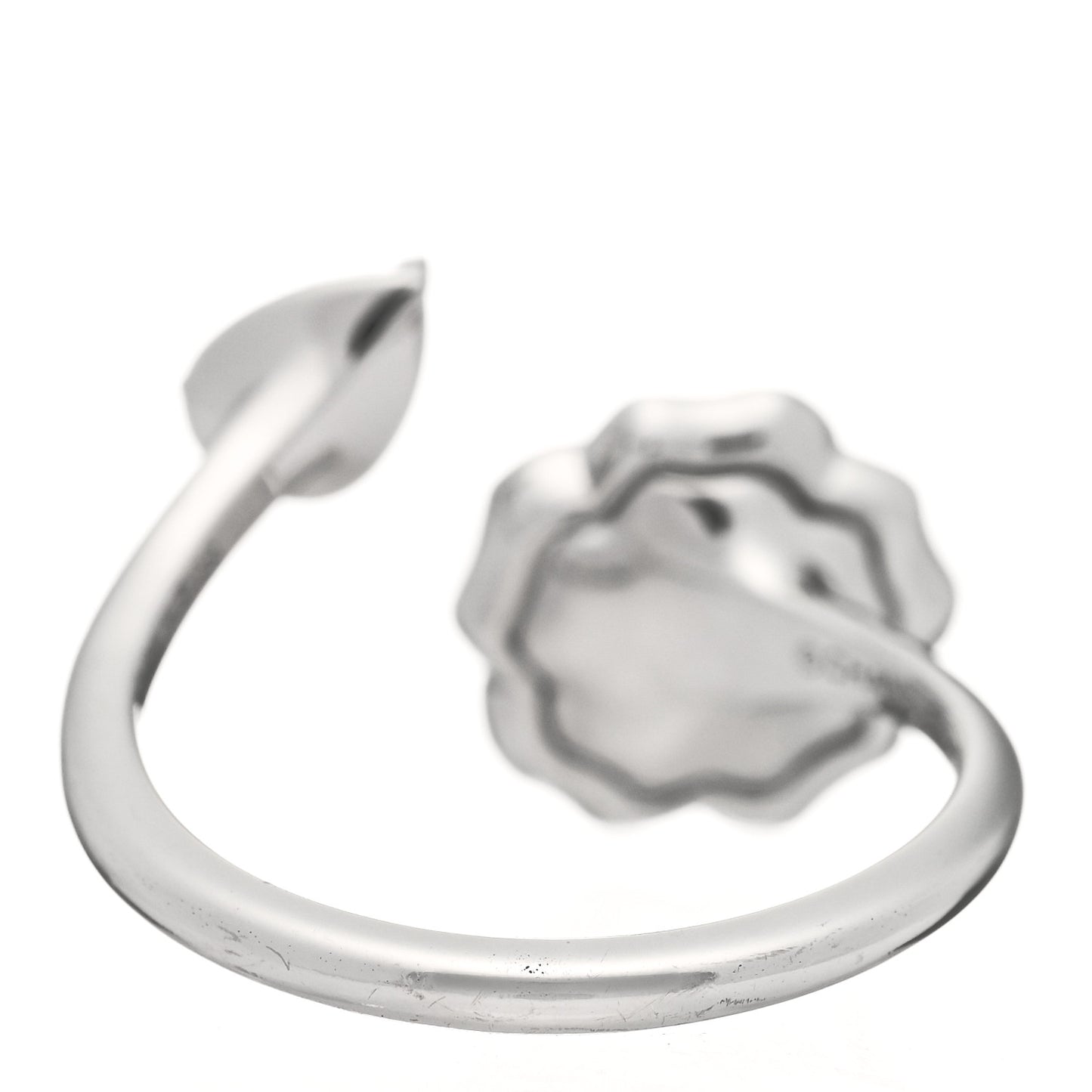 18K White Gold Diamond Camelia Precieux Ring 58 8.25