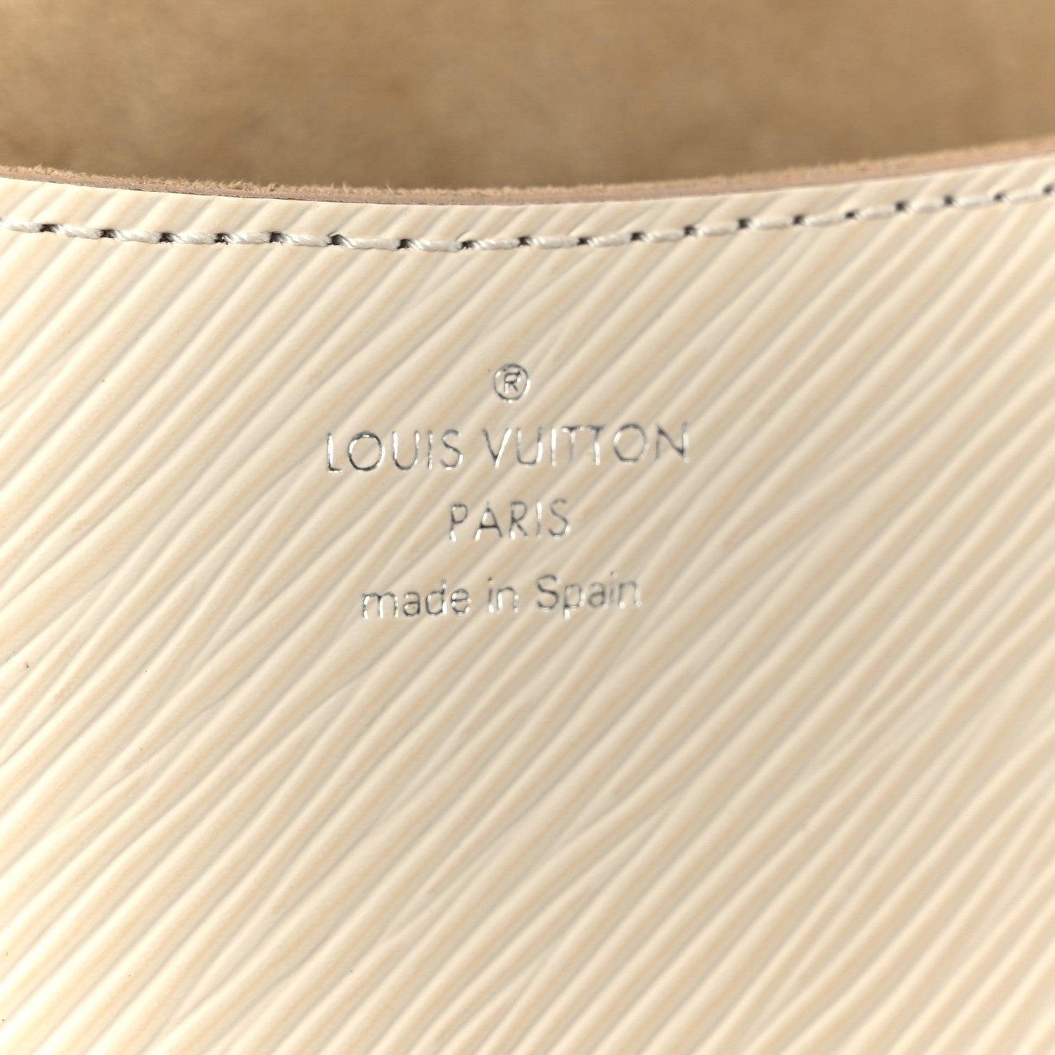 Louis Vuitton Epi Buci Crossbody Quartz 6 of 9