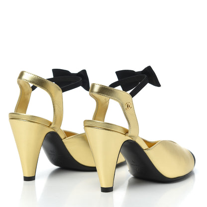 Chanel Laminated Lambskin Grosgrain Cap Toe CC Pumps 36 Gold Black 4 of 9