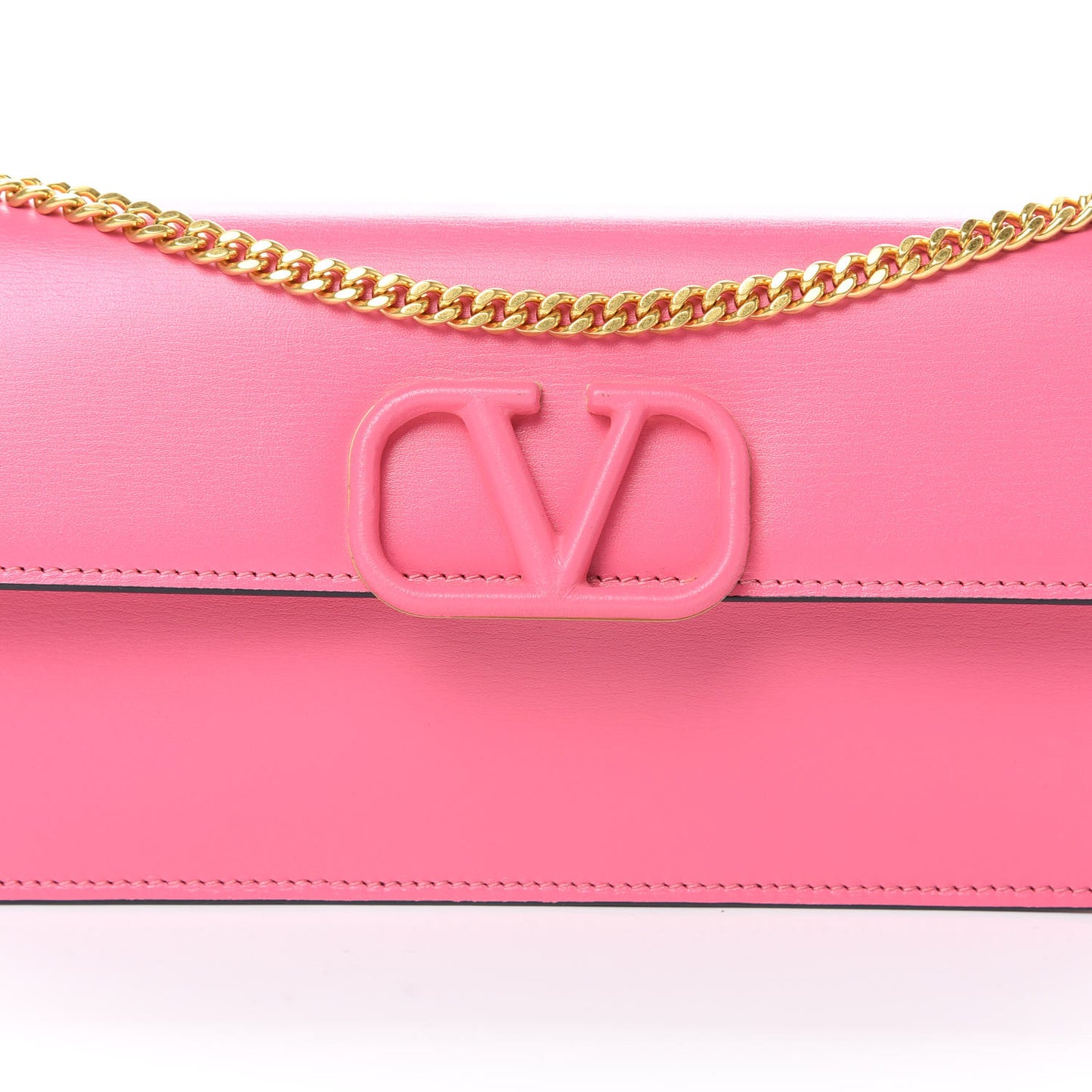 Smooth Calfksin Vlogo Wallet On Chain Feminine Pink