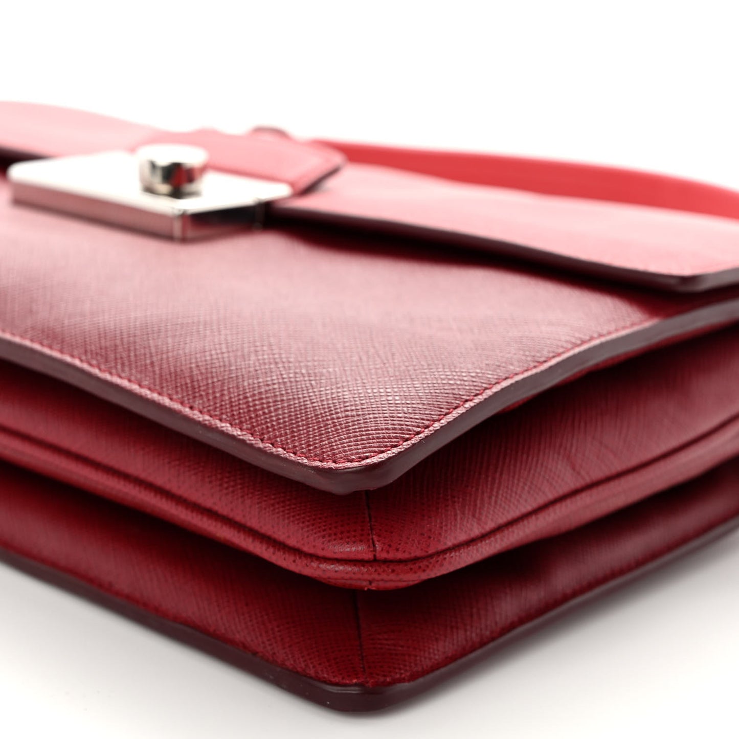 Saffiano Soft Sound Shoulder Bag Rosso