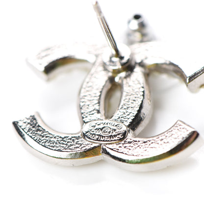 Chanel Pearl Crystal CC Snow Palace Earrings Silver 4 of 5