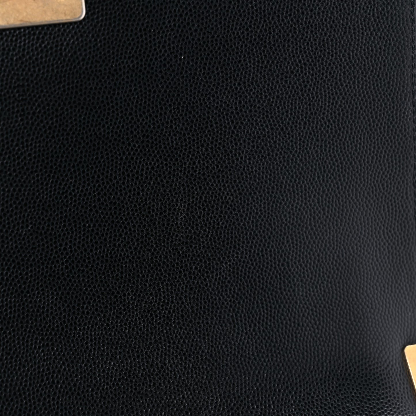Caviar Quilted Medium Boy Flap Black