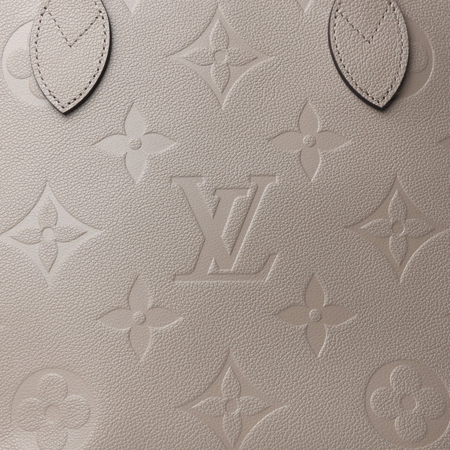 Empreinte Monogram Giant Neverfull MM Tourterelle