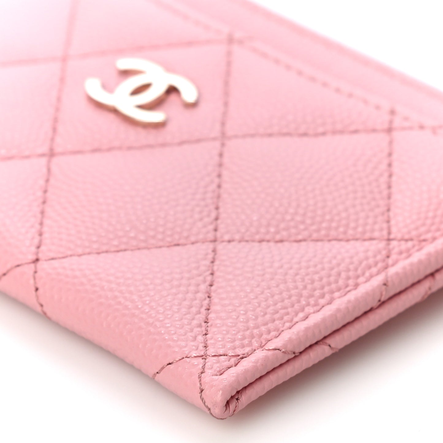 Caviar Quilted Card Holder Pink