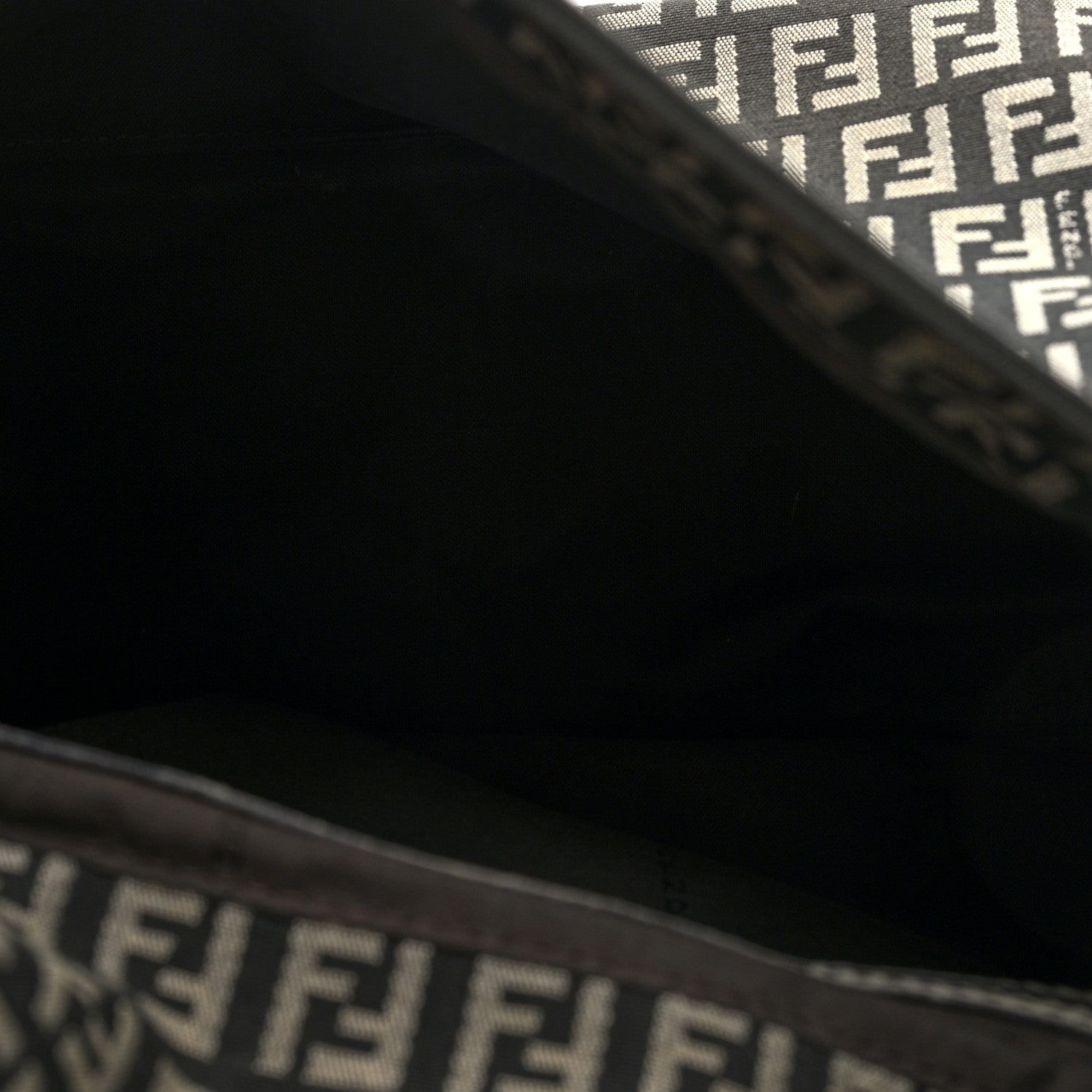 Fendi Zucchino Vitello Mama Baguette White 5 of 9