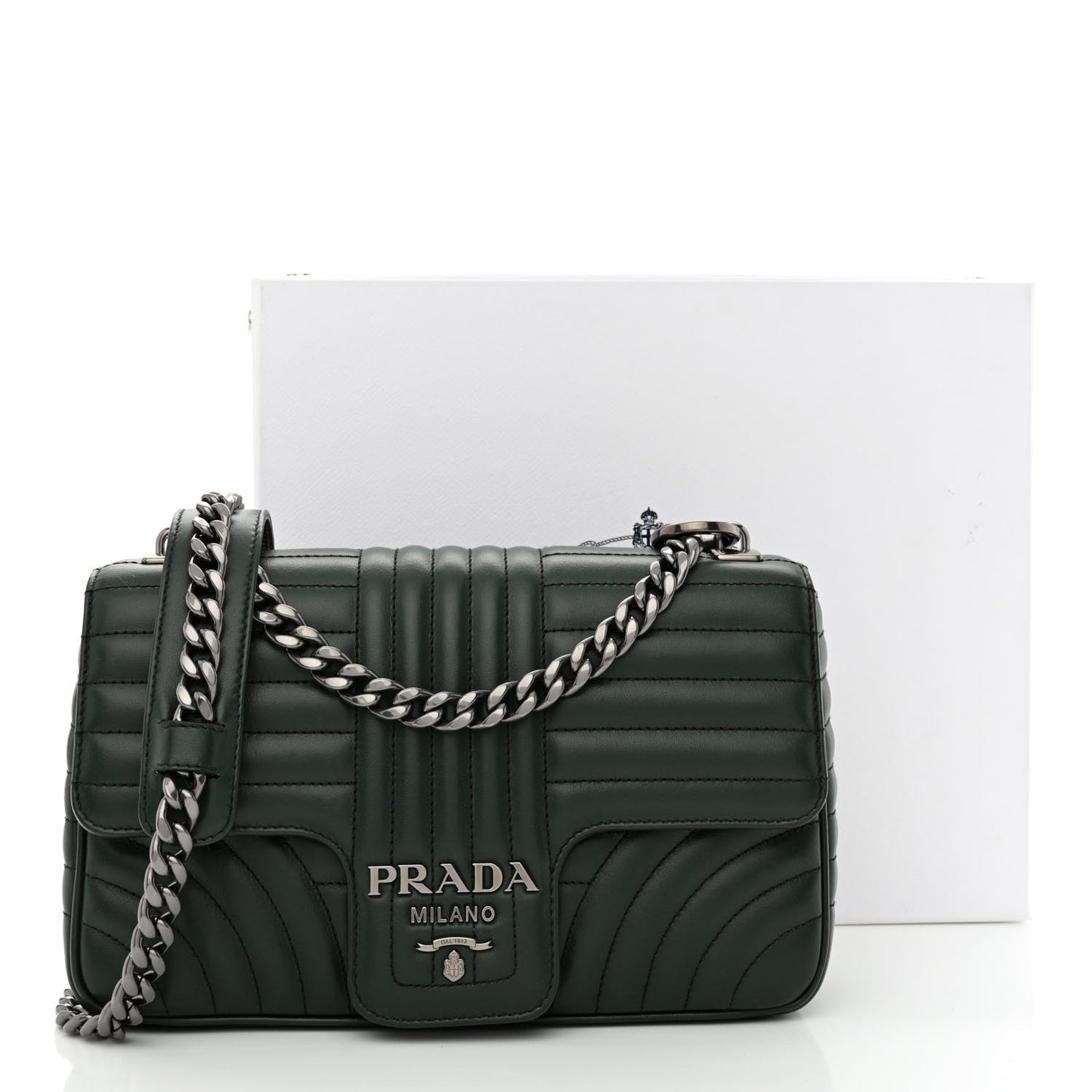 Soft Calfskin Impunture Diagramme Medium Chain Flap Shoulder Bag Smeraldo