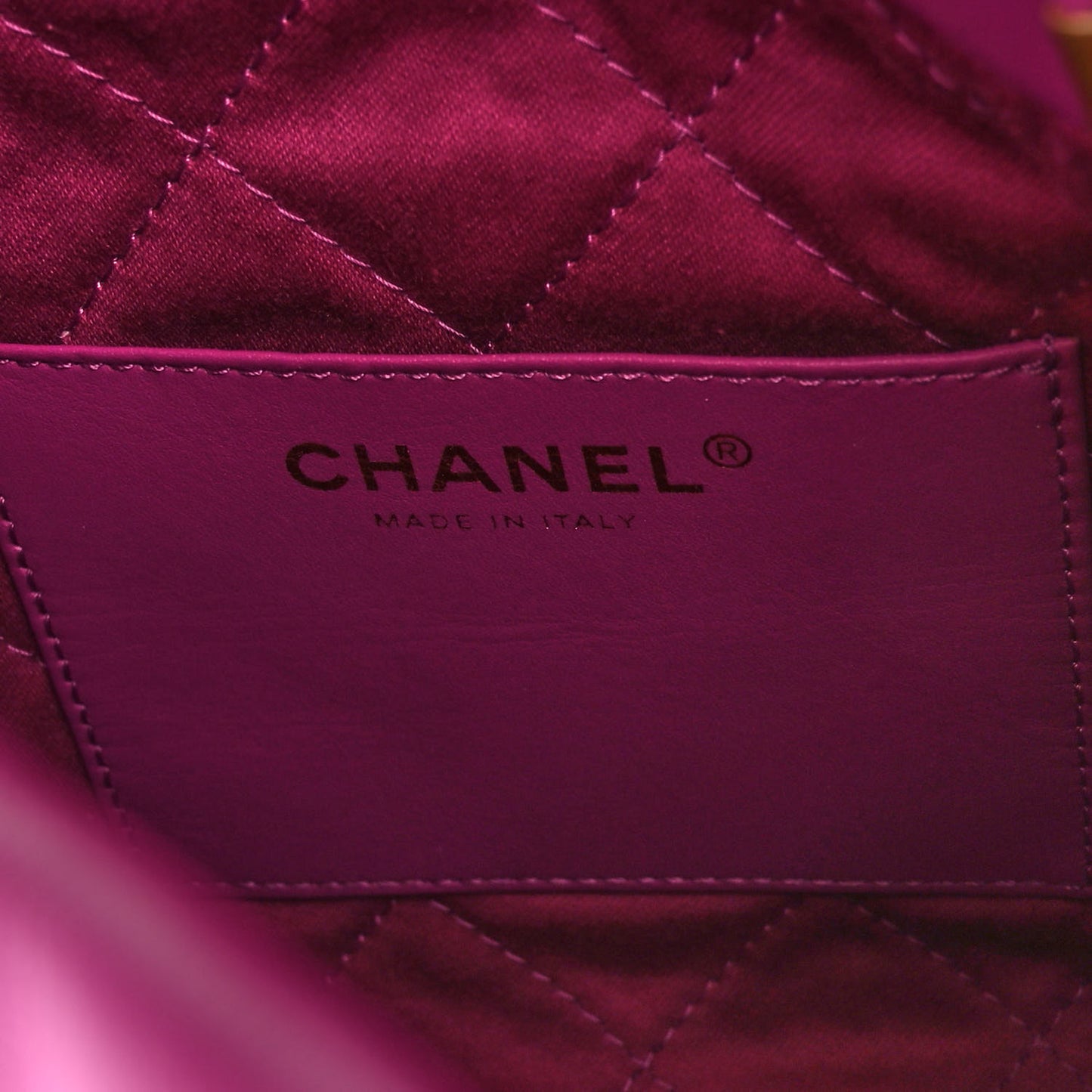 Shiny Calfskin Quilted Mini Chanel 22 Purple