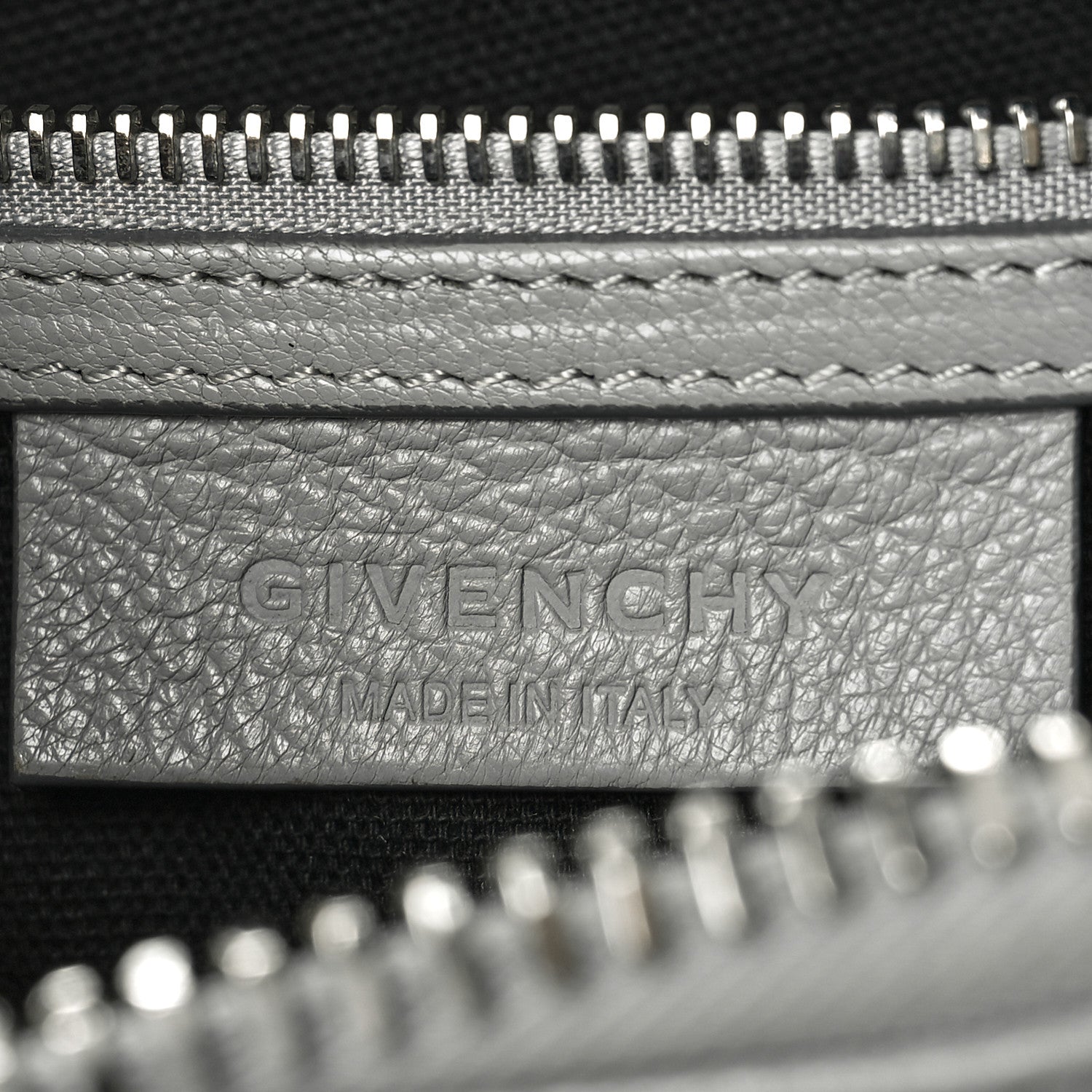 Givenchy Sugar Goatskin Mini Antigona Pearl Grey 5 of 10