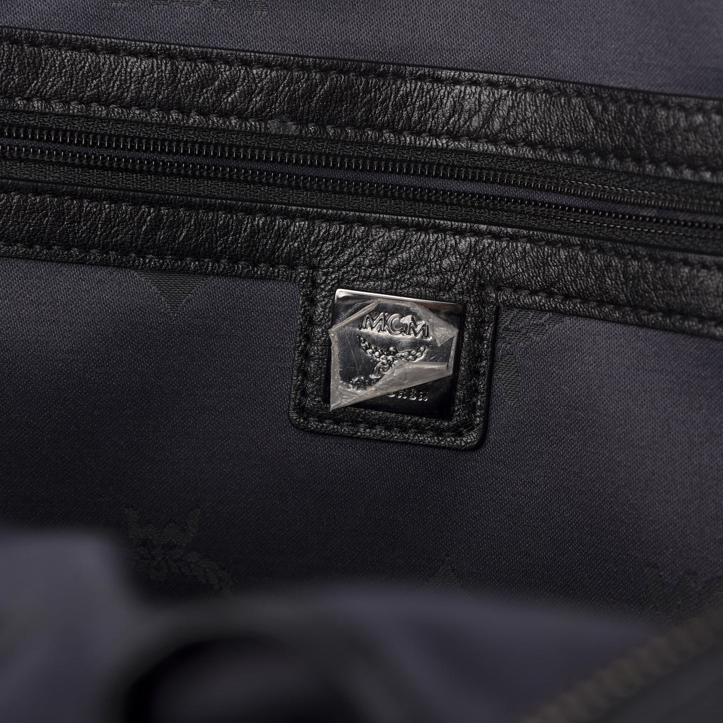 Visetos Studded Medium Backpack Black