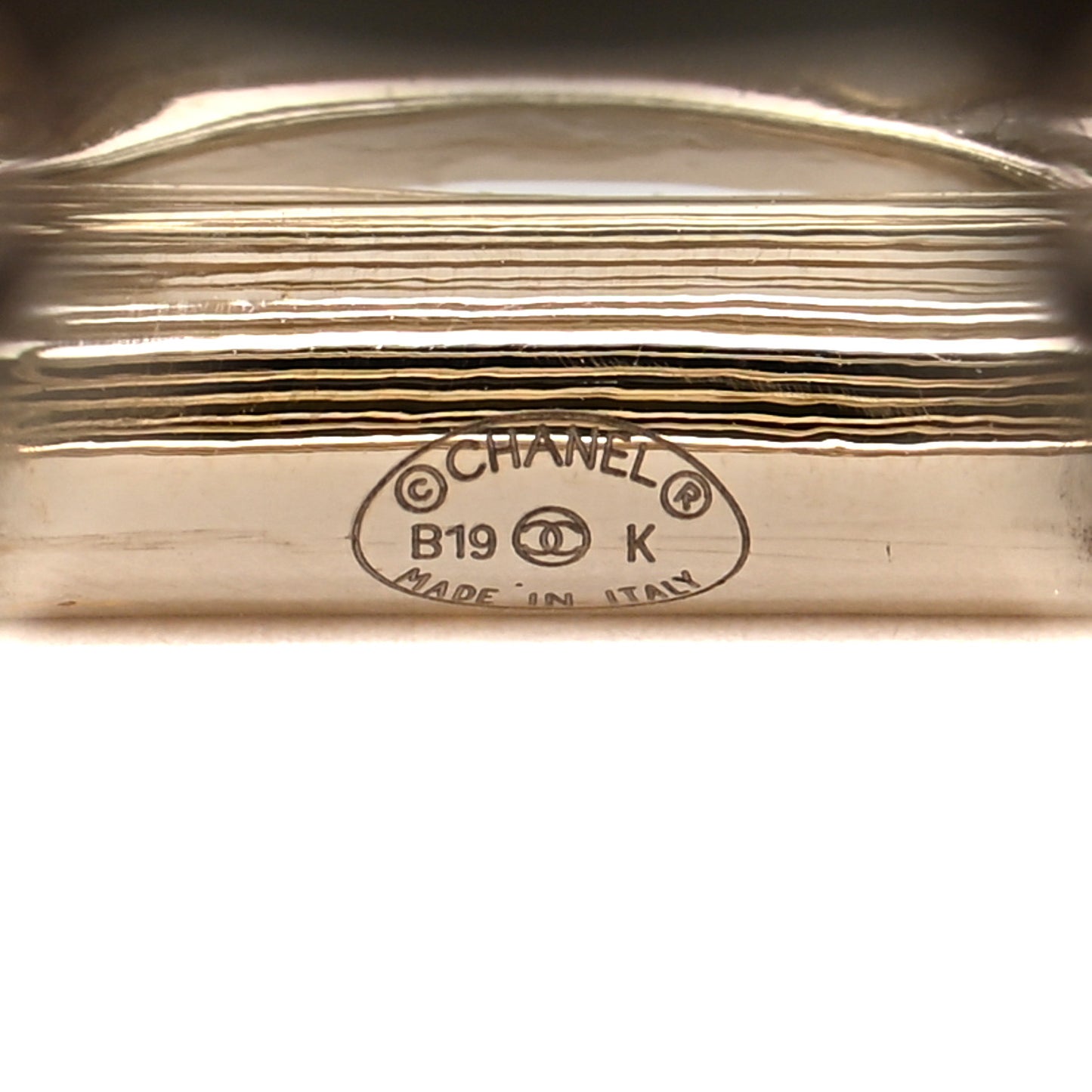 Metal CC Cuff Gold