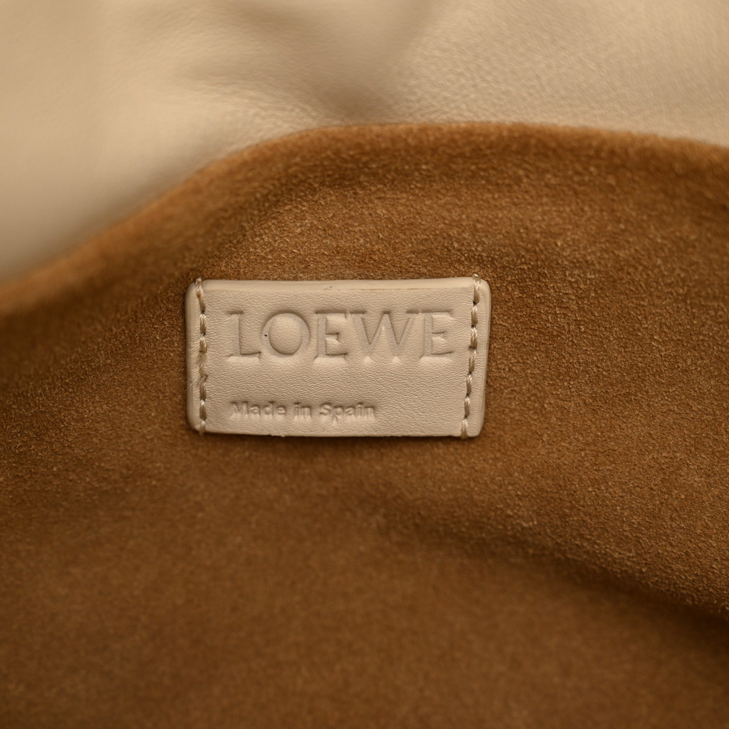 Loewe Nappa Flamenco Knot Clutch Angora 6 of 9