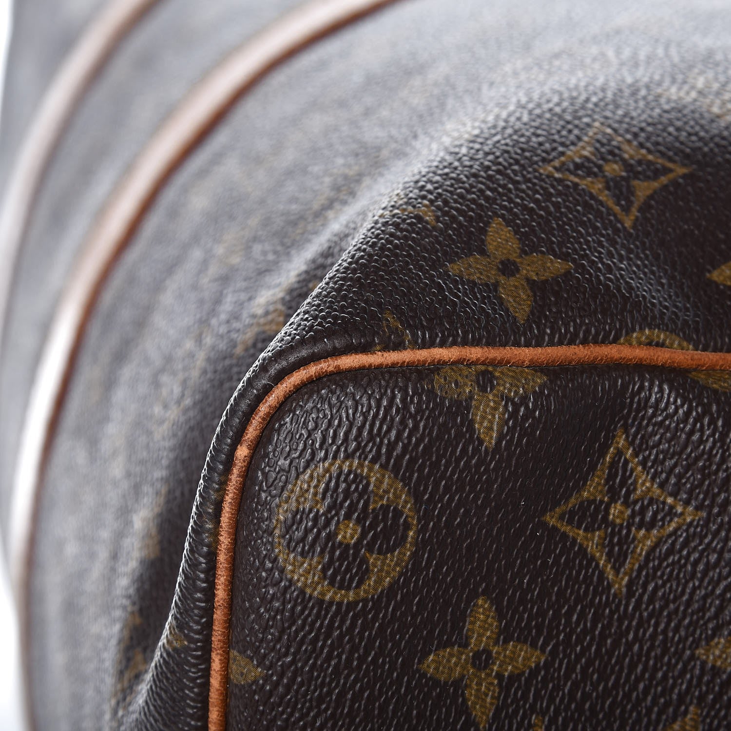 Louis Vuitton Monogram Keepall 45 13 of 25