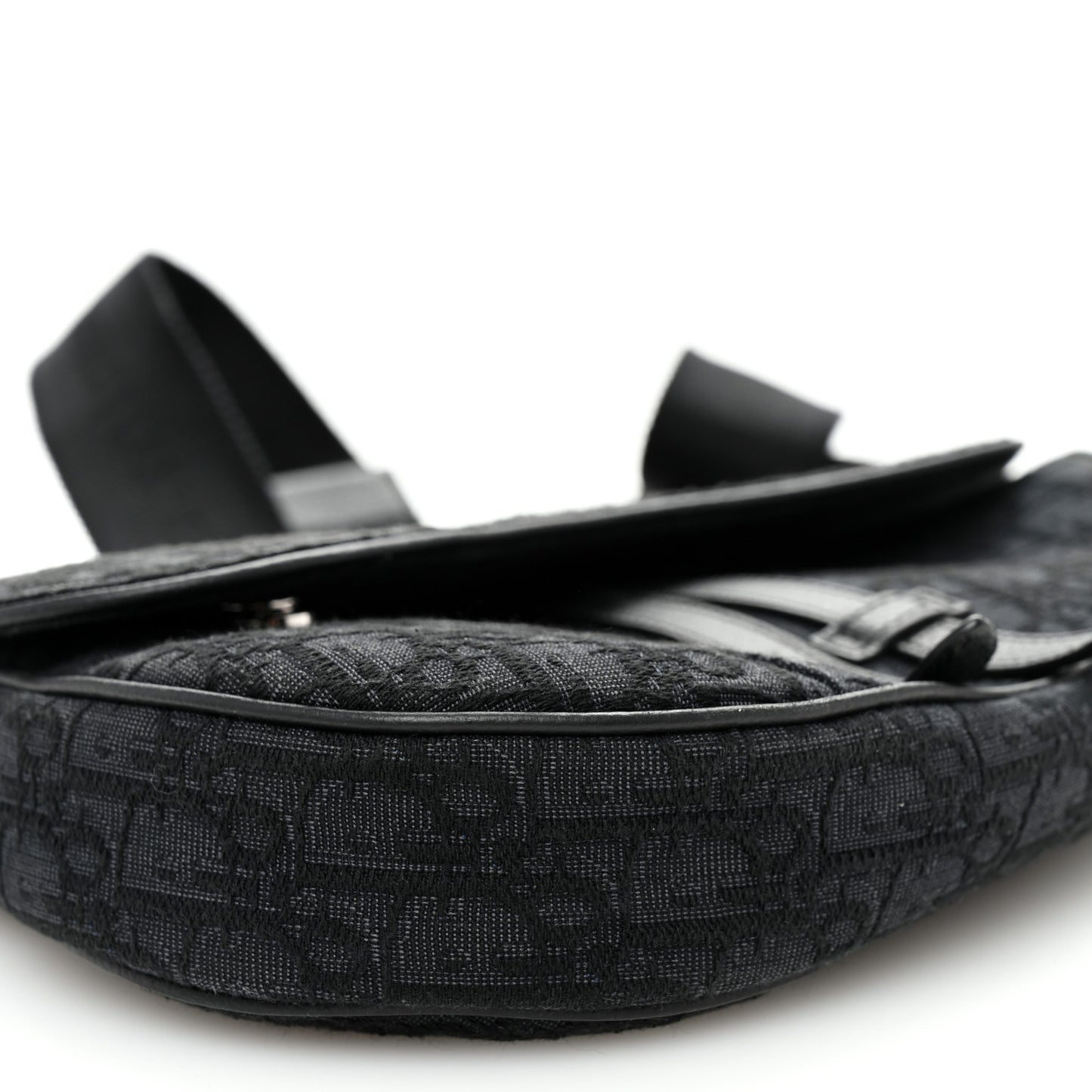 Oblique Mens Saddle Bag Black Blue