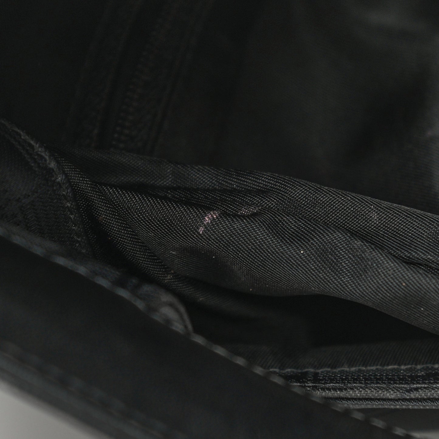 Nylon Travel Pouch Black