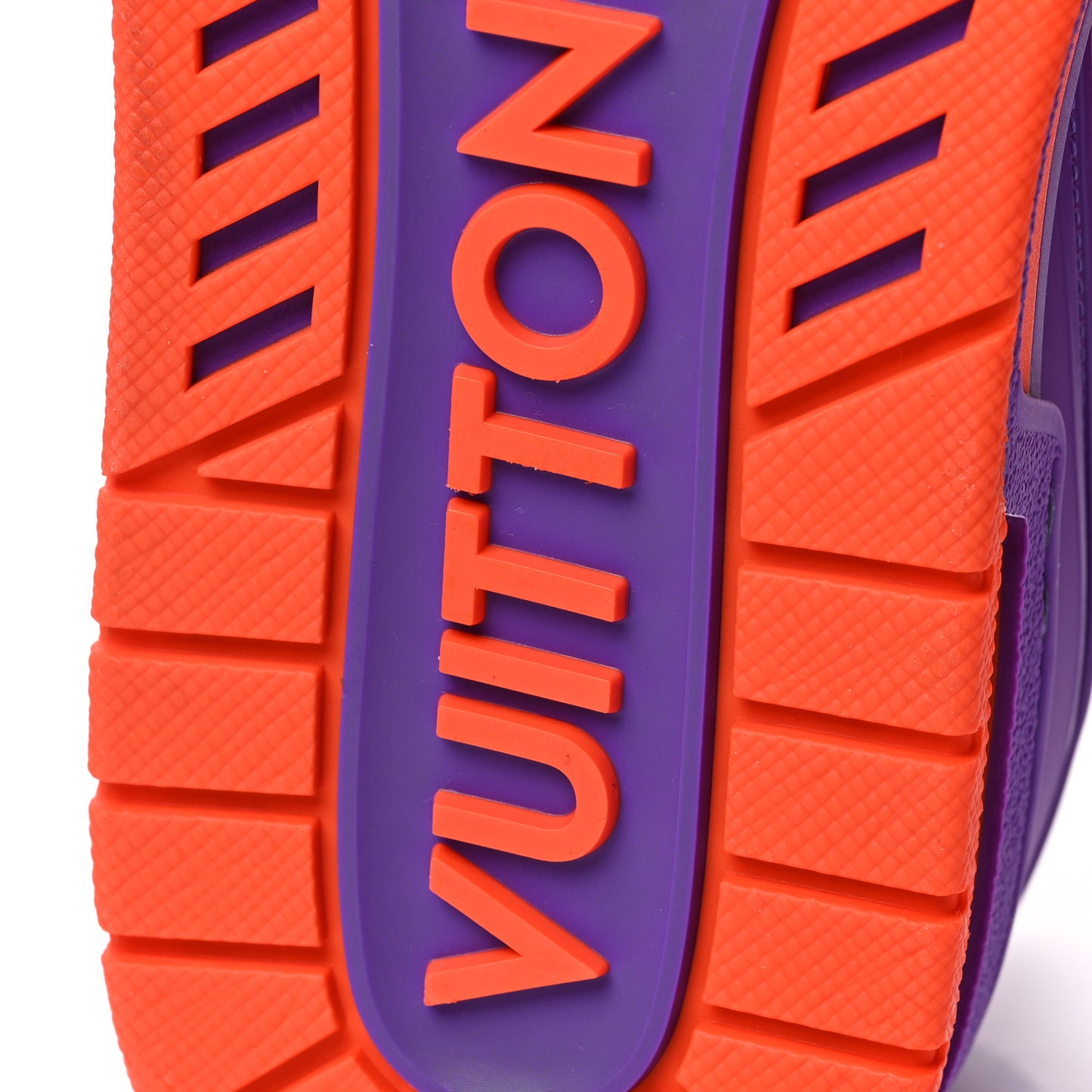 Calfskin Epi Mens LV Trainer Sneakers 9 Violet