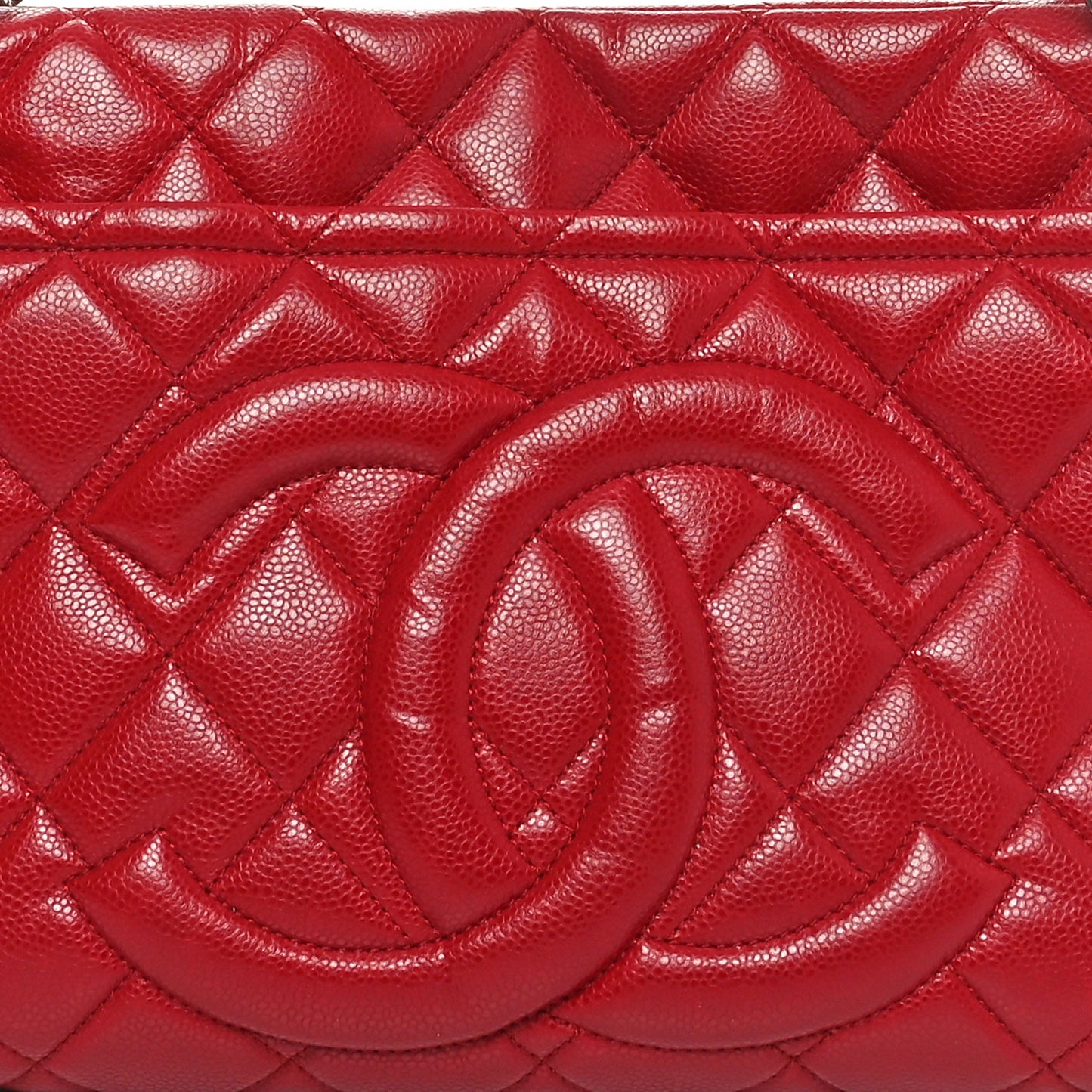 Caviar Quilted Timeless CC Soft Tote Red Red