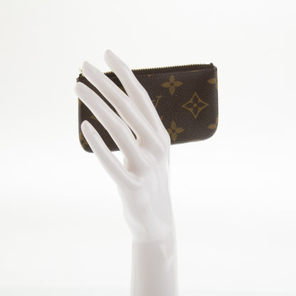 Louis Vuitton Monogram Key Pouch 2 of 6