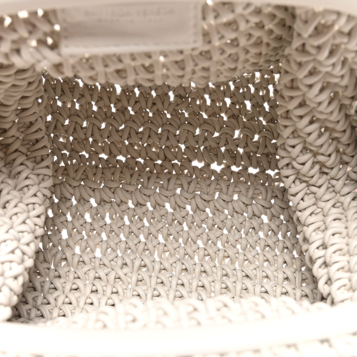 Calfskin Crochet Medium The Pouch Clutch Bianco
