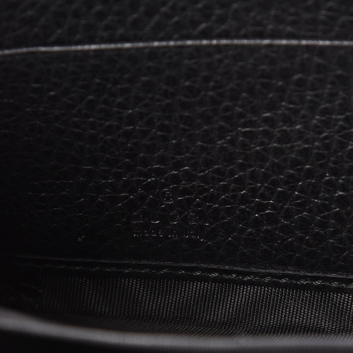 Dollar Calfskin GG Marmont Zip Around Wallet Black
