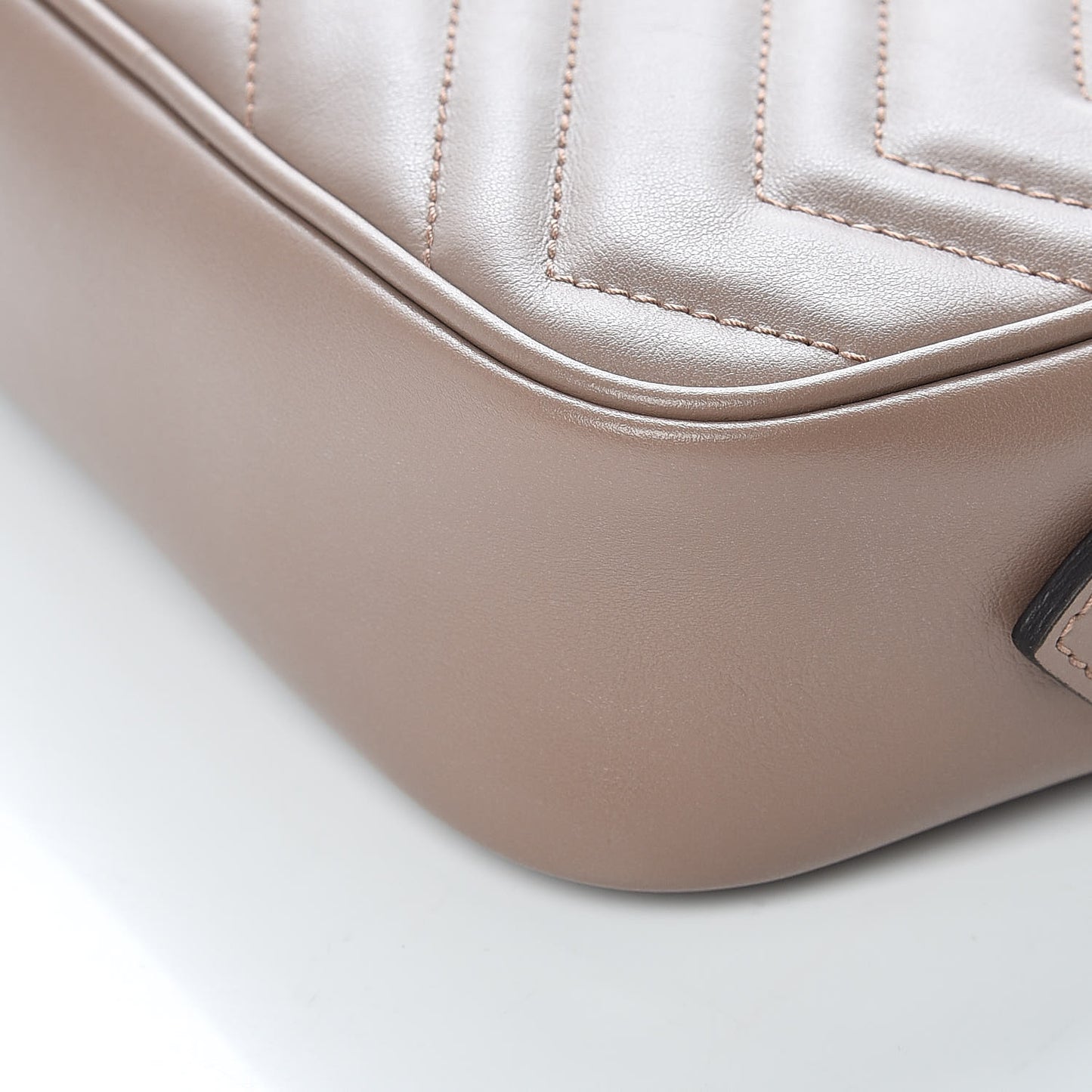 Calfskin Matelasse Mini GG Marmont Chain Shoulder Bag Porcelain Rose