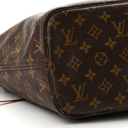 Louis Vuitton Monogram Neverfull MM 8 of 10